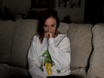 holihurricane's chat room