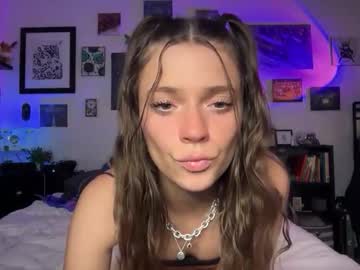 miamoorexo's chat room