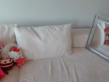 emilyybarely's chat room