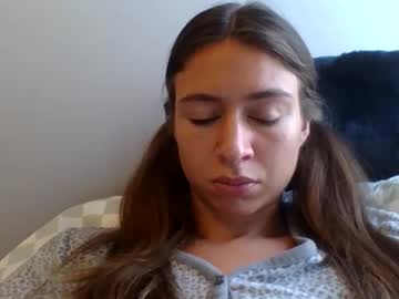 kaylaelizabeth97's chat room