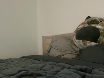 ella_hill's chat room