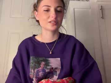 fantasyella's chat room