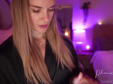 phoenix_taylor's chat room