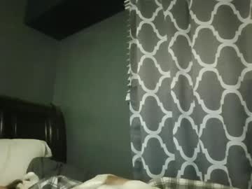 hisbadhabit40's chat room