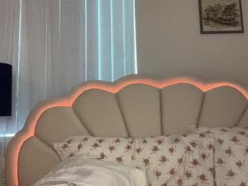 rileysmitheree's chat room