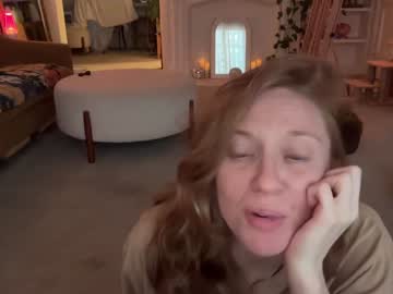 pretendlunch's chat room