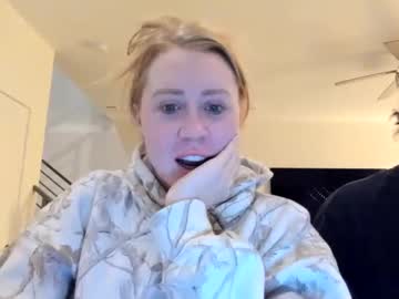 taylorxxxrae's chat room