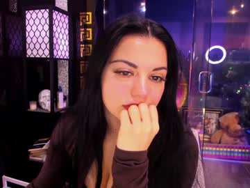 alma_pearl's chat room