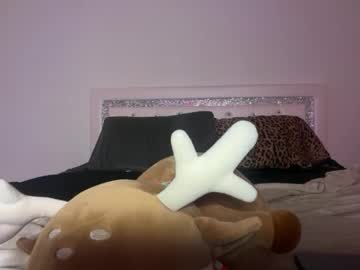 lilybrown07's chat room