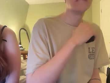 redheadandbigpeenar's chat room