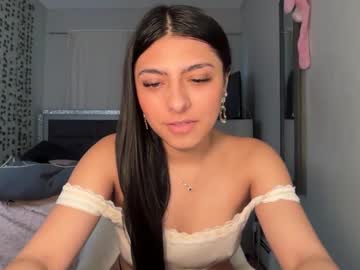 sophiasecretsx's chat room