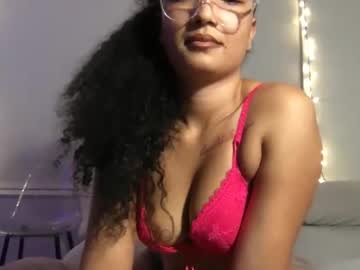 rosalinatoosexy's chat room