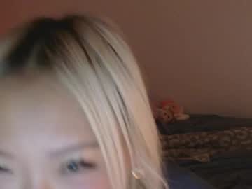 vivianwinters's chat room