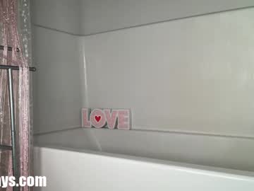 saraloverays's chat room