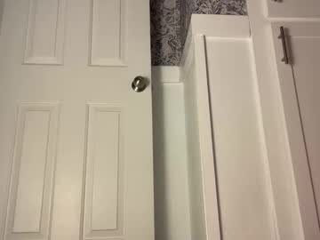 fantasyella's chat room