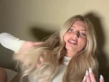 summerclarke2's chat room