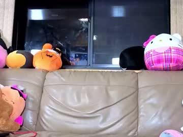 mymindbreaks2's chat room