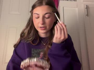 fantasyella's chat room