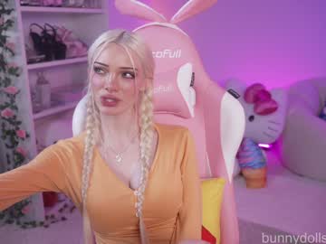 bunnydollstella's chat room