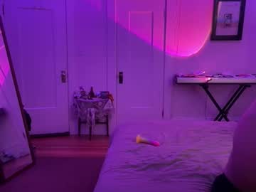 toro_luna's chat room