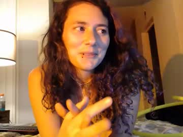 violethooper's chat room