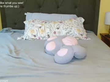 skybella_'s chat room