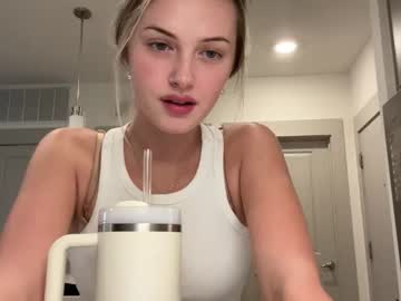 luvaimee's chat room