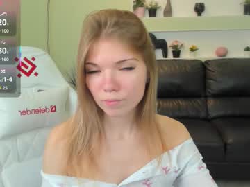 michafox's chat room