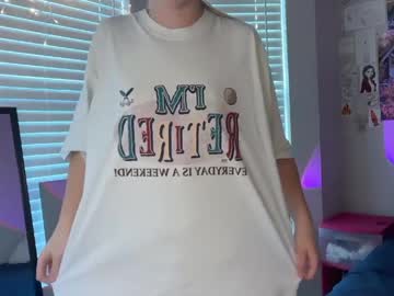 elliee81's chat room