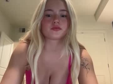 maddiethebaddiee's chat room