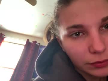 deepthroatqueen33's chat room