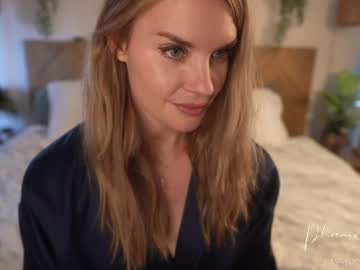 phoenix_taylor's chat room