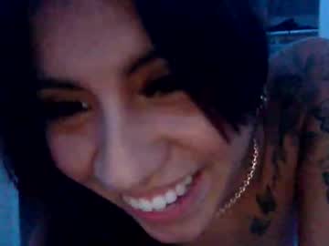 pretty_girl828687's chat room