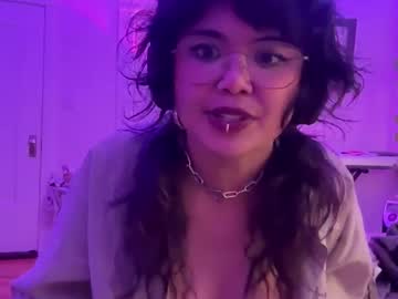 toro_luna's chat room