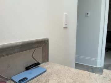 miamoorexo's chat room