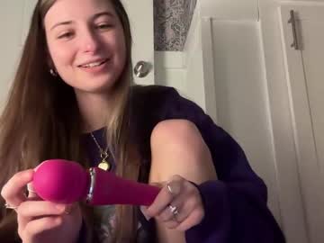 fantasyella's chat room