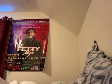 deepthroatqueen33's chat room