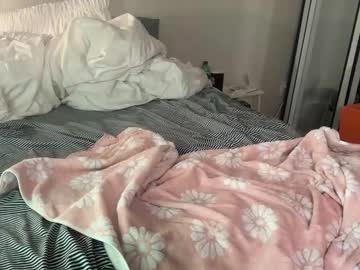 parisangel7's chat room