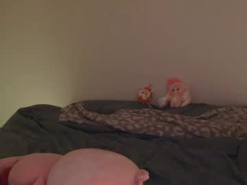 vivianwinters's chat room