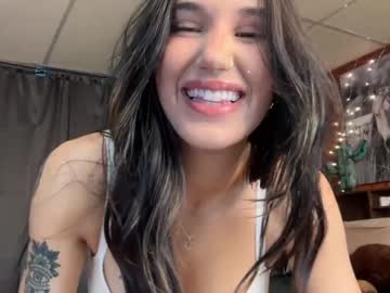 ella2sweet's chat room