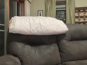 laylakitten4's chat room