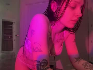 hannahtaylorr's chat room