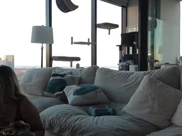 bambifarrina's chat room