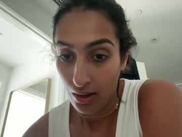 camiliakxoxo's chat room