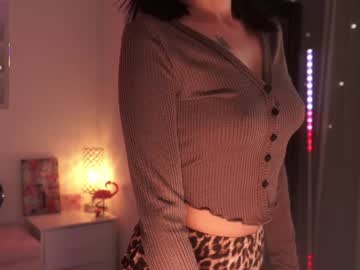 mysticxkitty's chat room