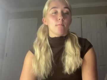 irispink1's chat room