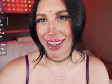 saintjade's chat room