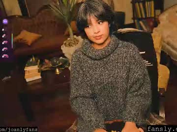 thecamwoman's chat room