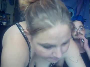 stitchsunshine85's chat room