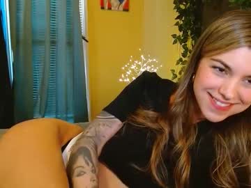 skybella_'s chat room